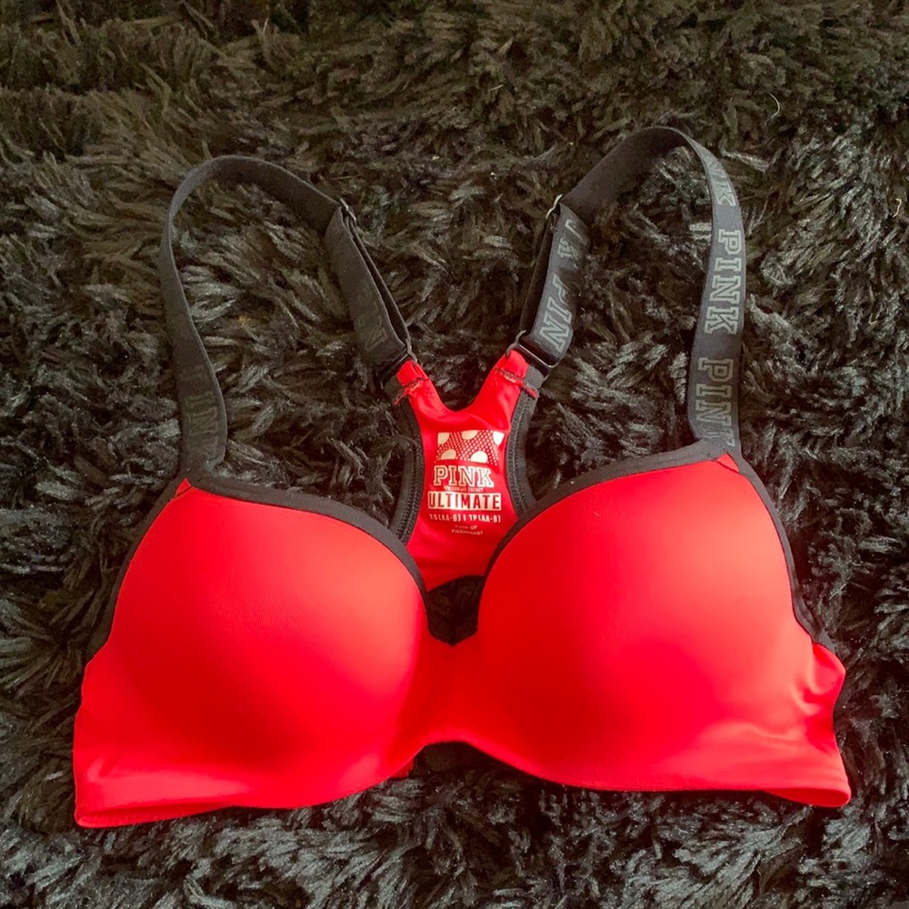 PINK victoria secret ultimate sports bra